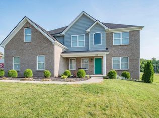 150 Cross Creek Rd, Paris, KY 40361