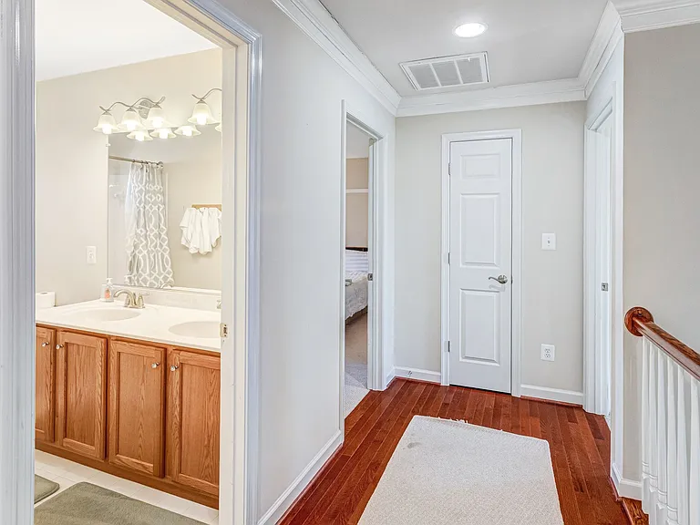 8312 Telegraph Rd — Photo 29