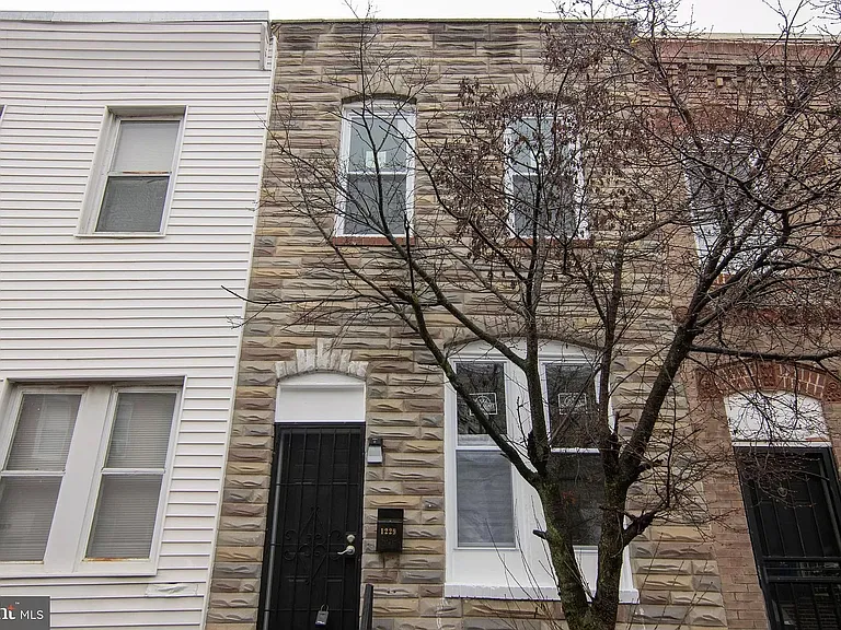 1229 Glyndon Ave — Photo 2