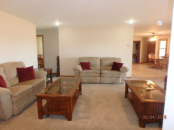 Spacious livingroom