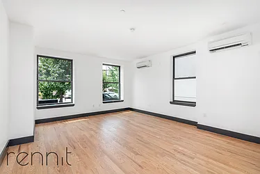 Rented by Rennit Inc.