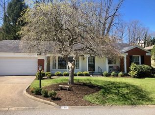 110 Camelot Dr, Huntington, WV 25701