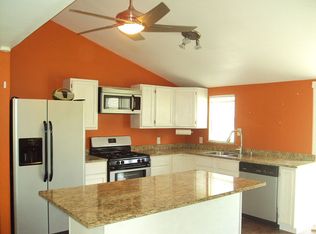 412 Wyandotte Ave, Baxter Springs, KS 66713