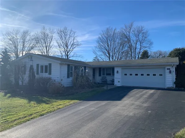 13017 Park Lane Dr, Meadville, PA 16335