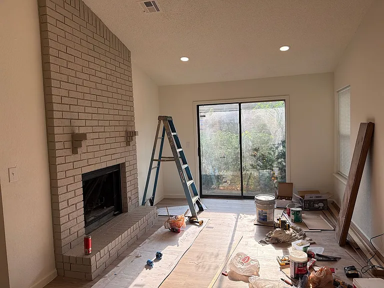 1807 W 58th St — Photo 3