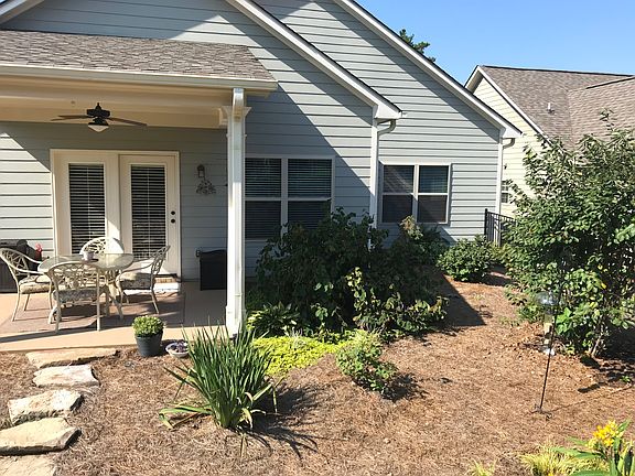 Back of house, patio & yard