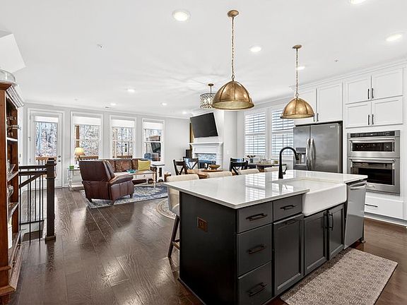 3rd image of 309 N Rampart St