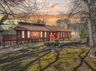 2264 Laurel Woods Dr, Salem, VA 24153