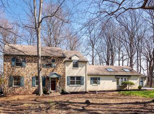 1116 Tinkerhill Ln, Malvern, PA 19355