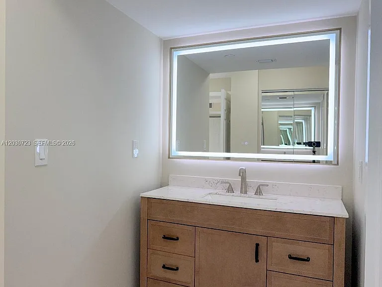 1300 Saint Charles Pl #303 — Photo 24