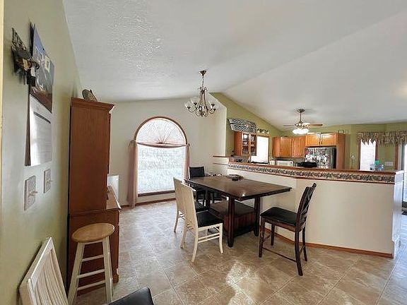 4th image of 4723 N 50th Ave