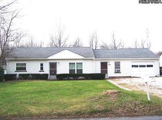 1950 Green Rd, Madison, OH 44057