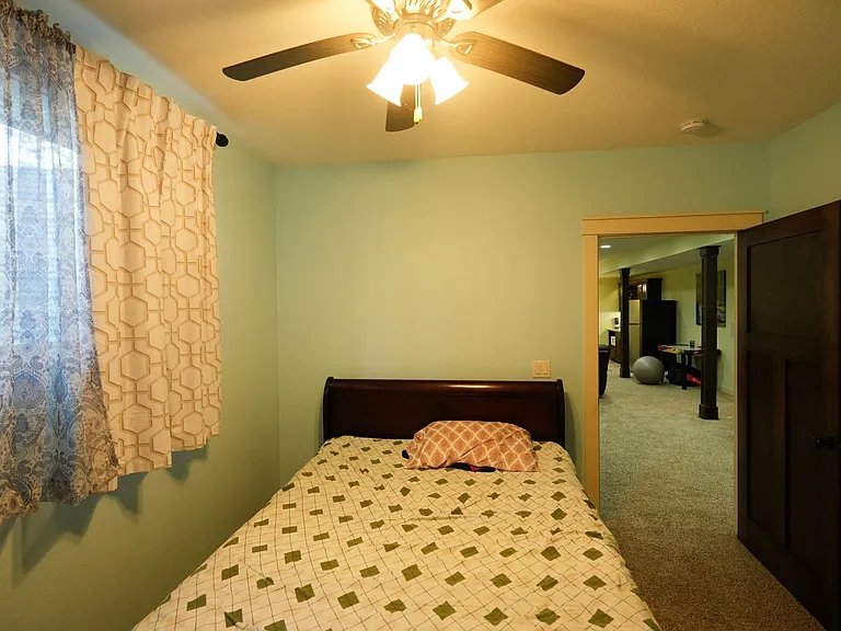 14820 Horton Ave — Photo 20