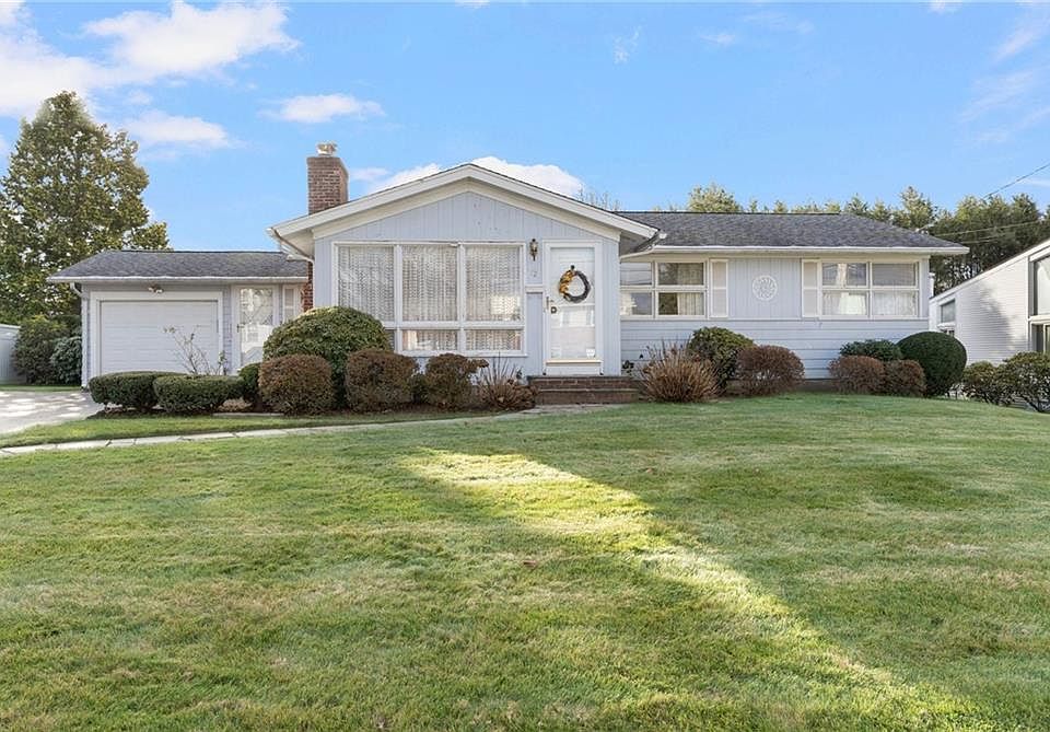 72 Longview Dr, Cranston, RI 02920 Zillow