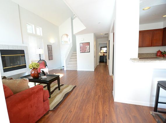 5th image of 6933 Rodling Dr Unit E