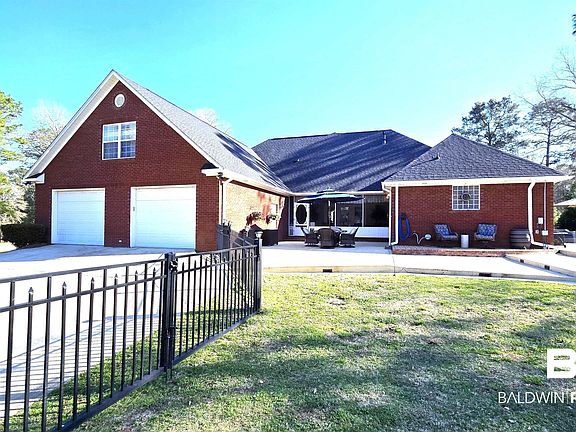 5th image of 31751 Butler Dr