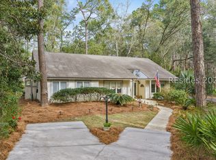 2 Stillwater Ln, Hilton Head Island, SC 29926