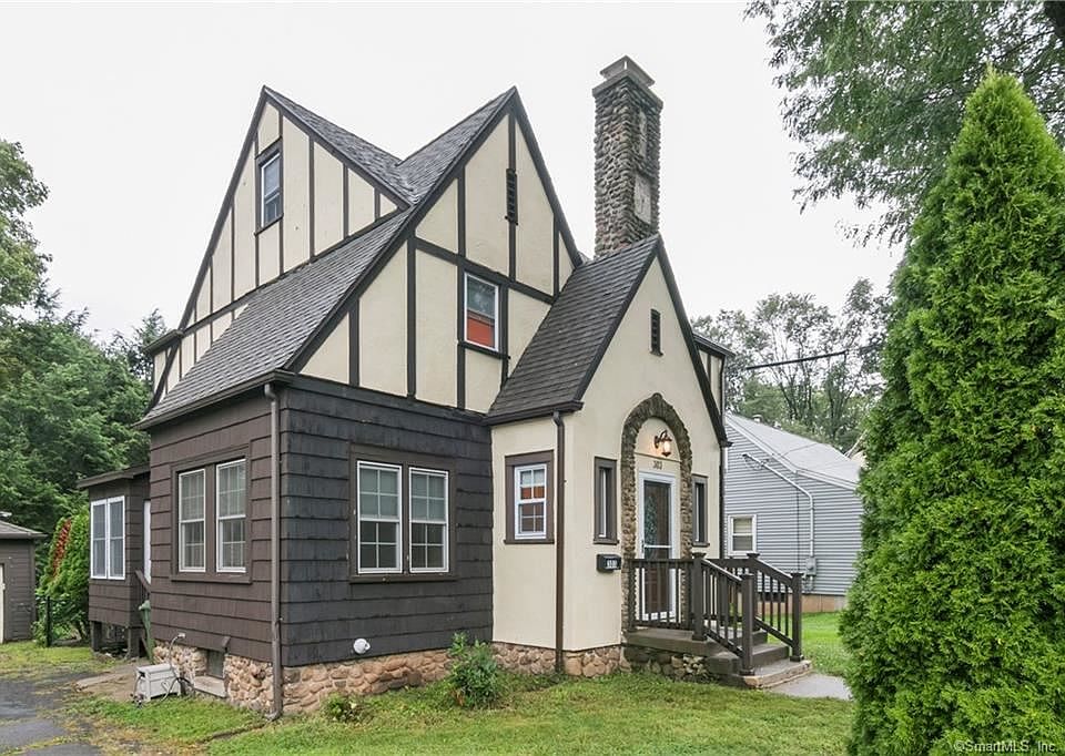 303 Bradley Ave, Meriden, CT 06451 Zillow
