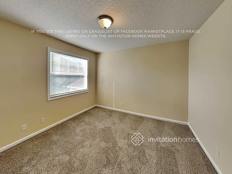6236 Lansdowne Cir — Photo 12