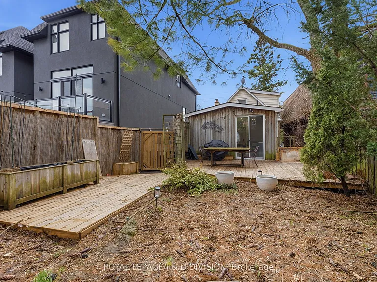 118 Bogert Ave #UPPER — Photo 19