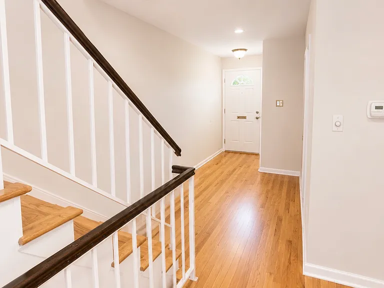181 Long Hill Rd #P2 — Photo 7