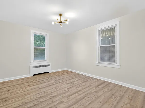 784 Avenue C image 20 of 25