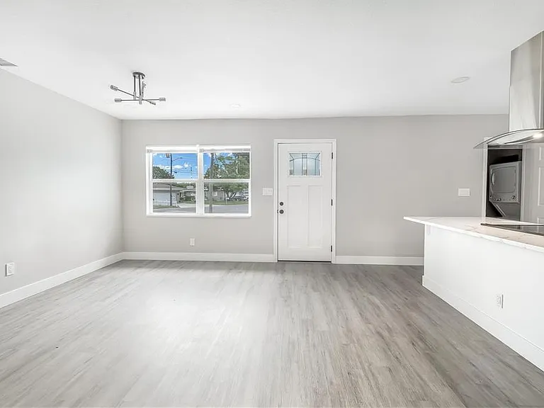 10341 Kumquat Ln — Photo 13