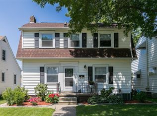 2524 C Ave NE, Cedar Rapids, IA 52402