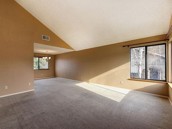 5th image of 6573 Skyview Dr