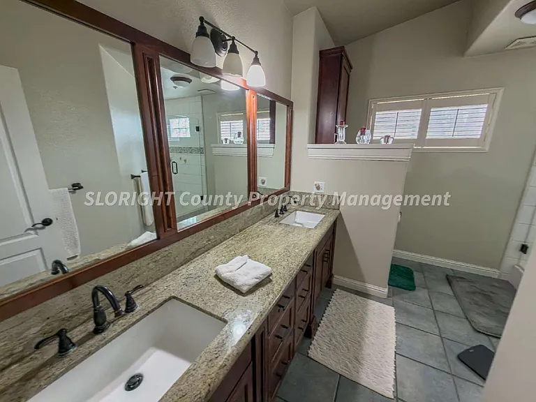 420 Sandwort Ln — Photo 24