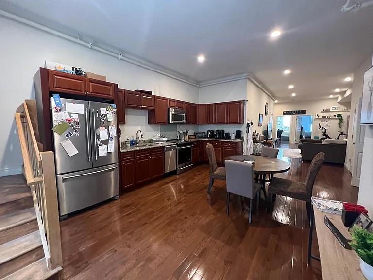 70 E Ridgewood Ave #2 — Photo 2