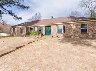 5174 Longmeadow Dr, Memphis, TN 38134