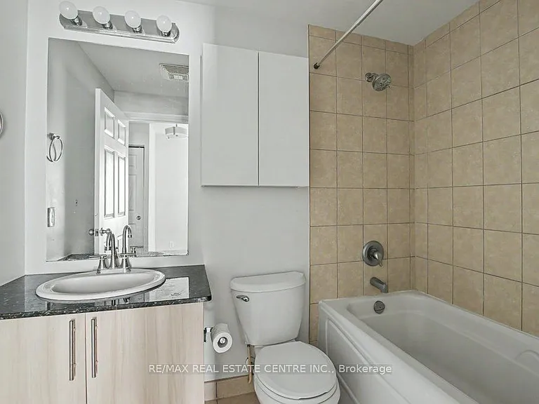 170 Water St N #411 — Photo 23