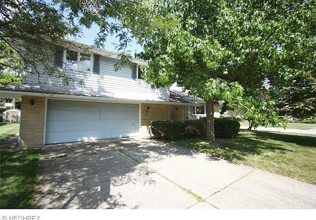 1st image of 1828 Camberly Dr