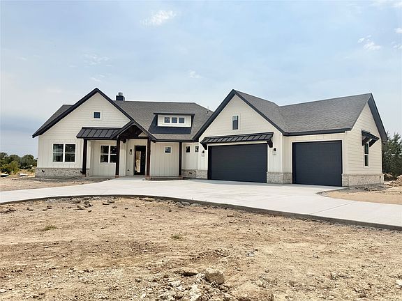3rd image of 1000 Sabrina Ct