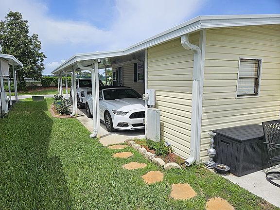 5th image of 196 Dartmouth Dr