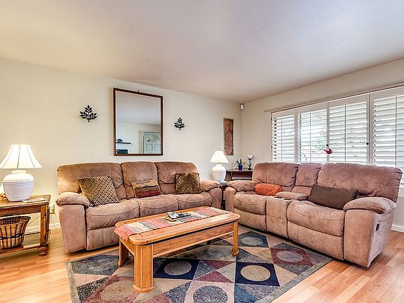 5th image of 3036 N 85th Pl