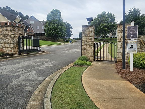 2nd image of 1440 Ethans Way
