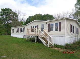 30 Berry Rd, Wiggins, MS 39577