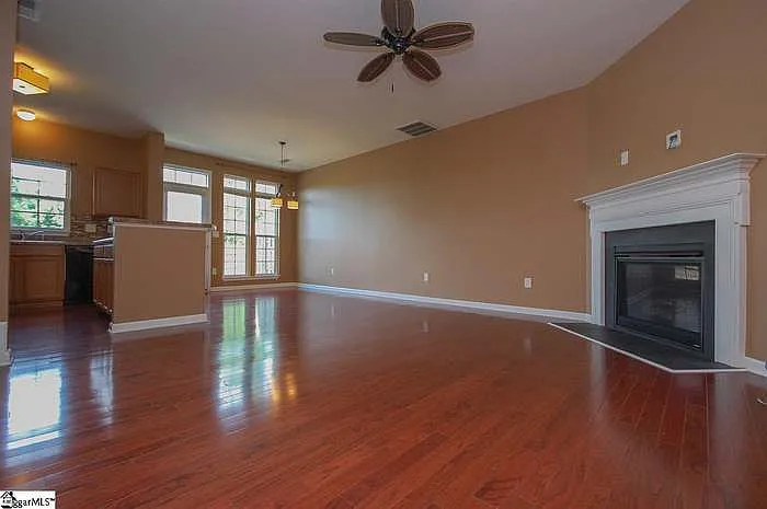 324 Juniper Bend Cir — Photo 8