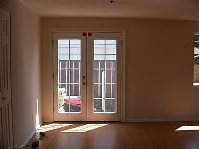 3rd image of 1003 108th St S