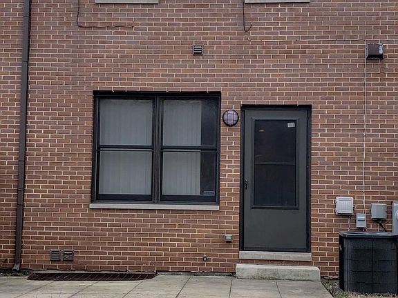 Back of unit