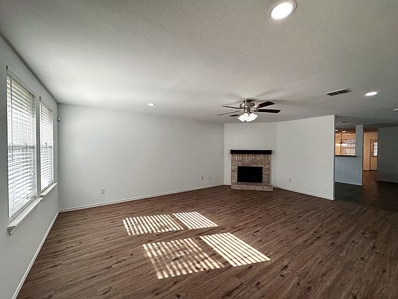 4th image of 12943 Vassar Dr