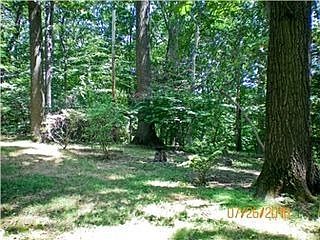 2nd image of 217 N Spring Valley Rd