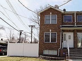 1st image of 122 Lily Pond Ave