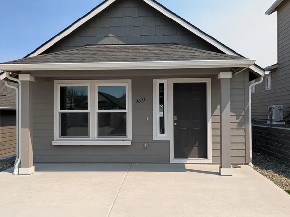 3671 S Penn Pl, Kennewick, WA
