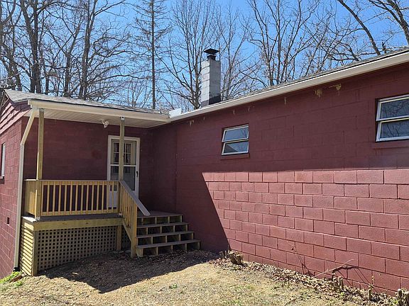 5th image of 211 Watertank Rd