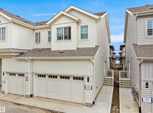 7110 Keswick Blvd SW #9, Edmonton, AB T6W2P7