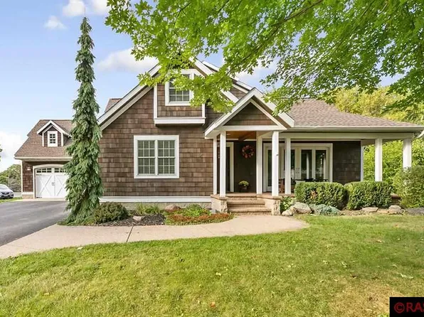 108 Rita Rd, Mankato, MN 56001