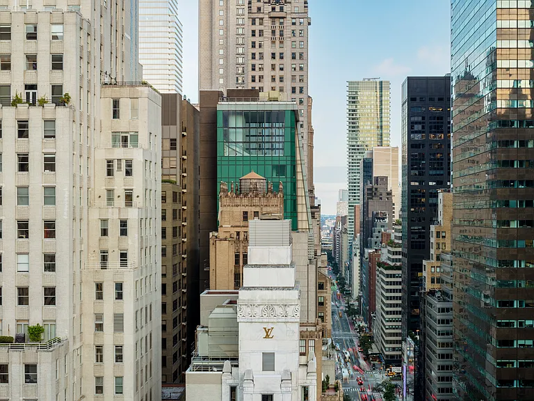 7 W 57th St #PENTHOUSE — Photo 14